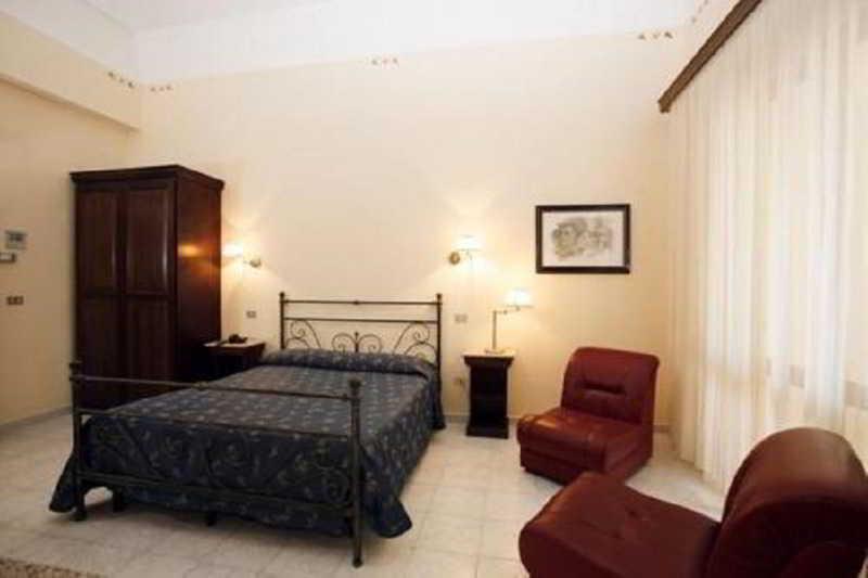 Cappello Hotel 3*
